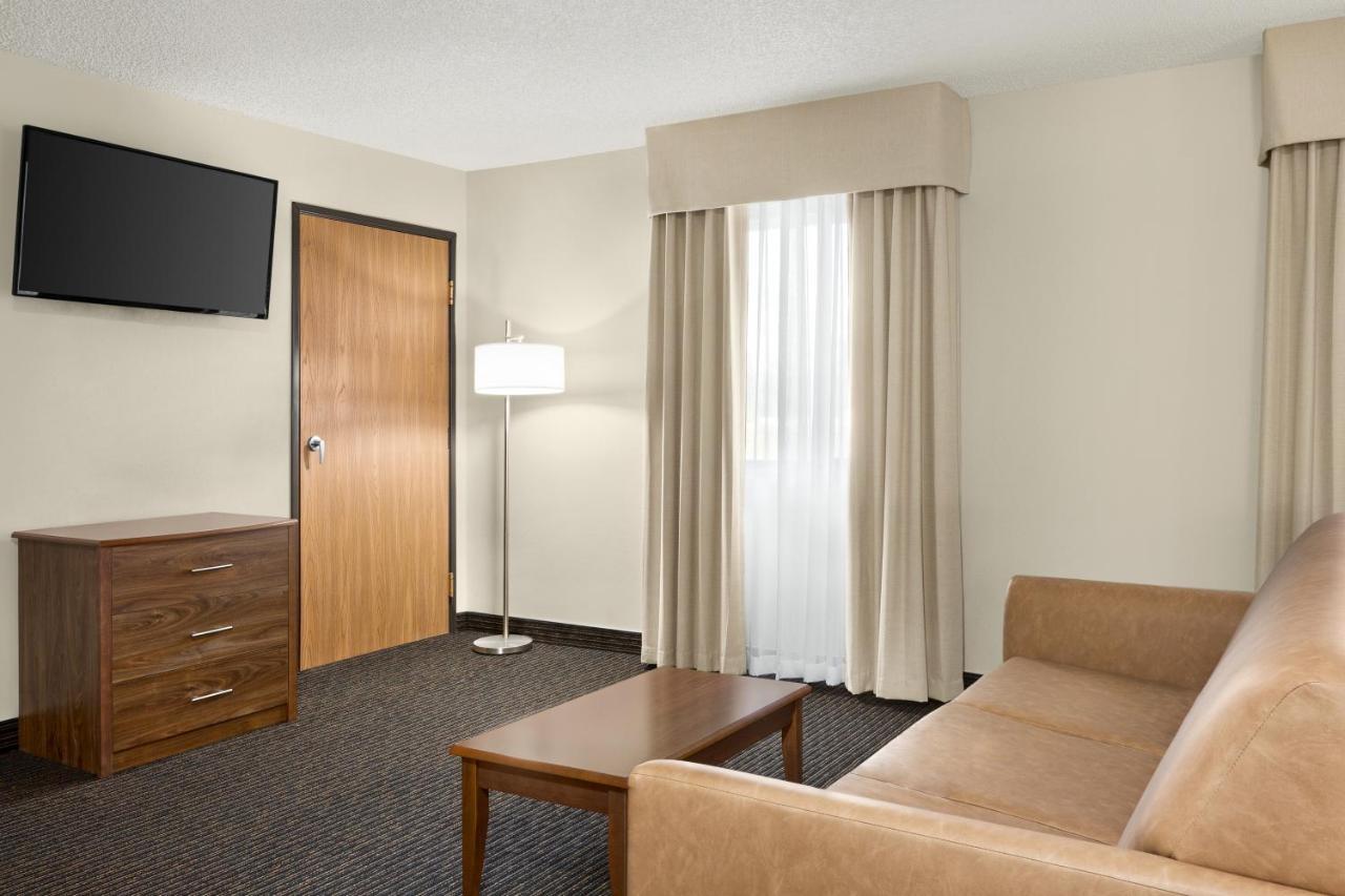 Baymont By Wyndham Whitefish Hotel Bagian luar foto